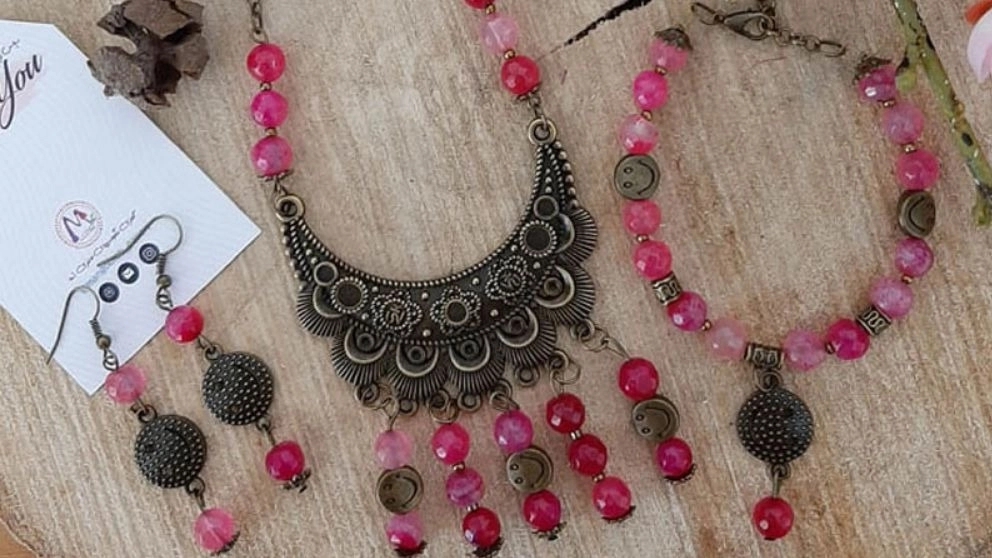 All kinds of accessories