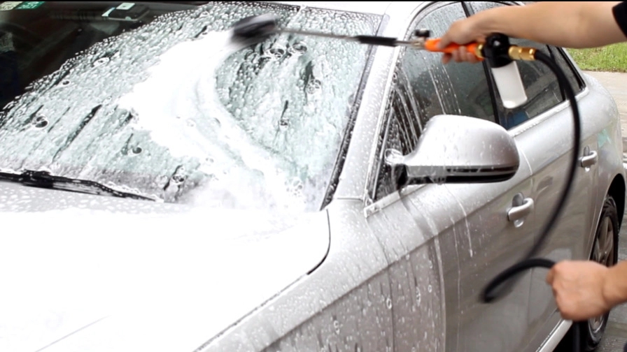 The benefits of using a car wash