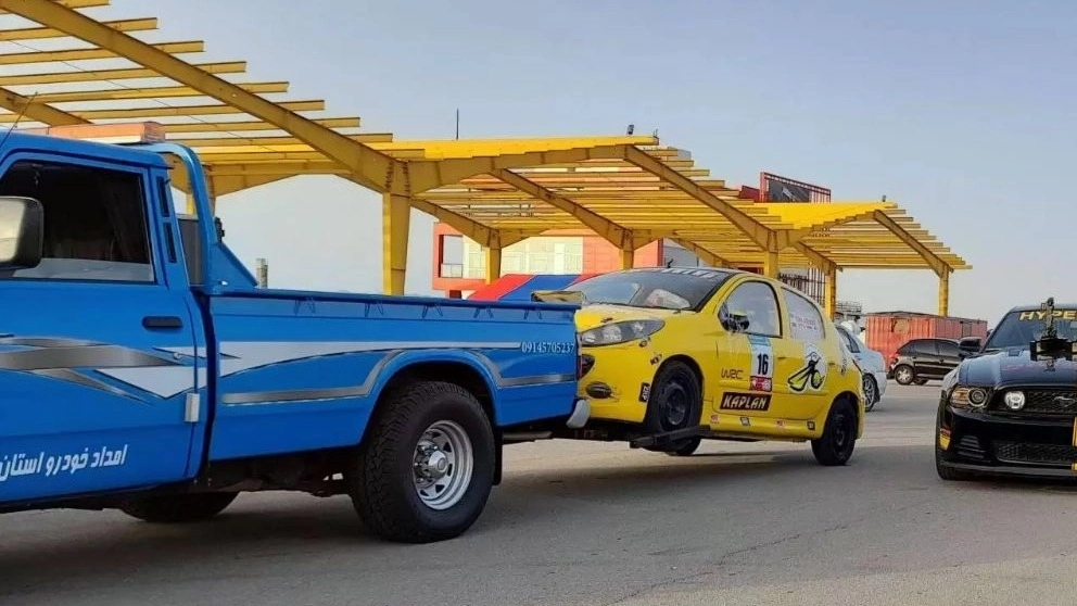 Car rescue and towing and car carrier Starfam in Tabriz