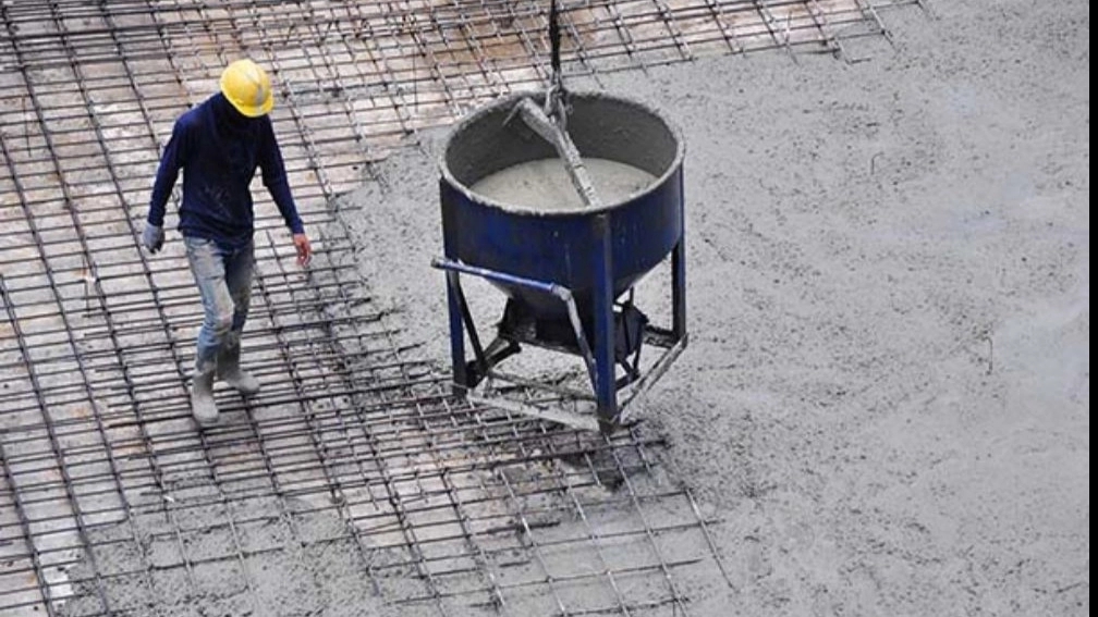 Barzegar brothers concreting in Tabriz