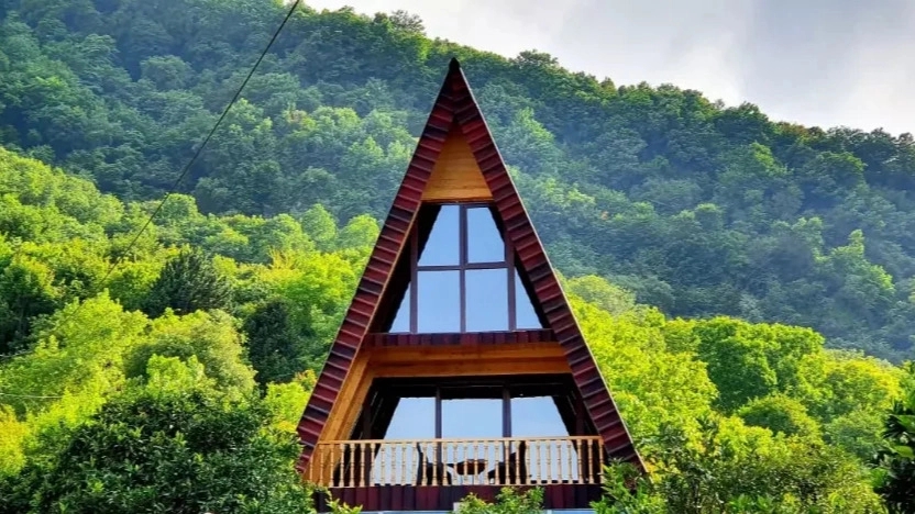 Arshin cottage, producer of all kinds of Swiss and tourism cottages and gazebos in Tehran