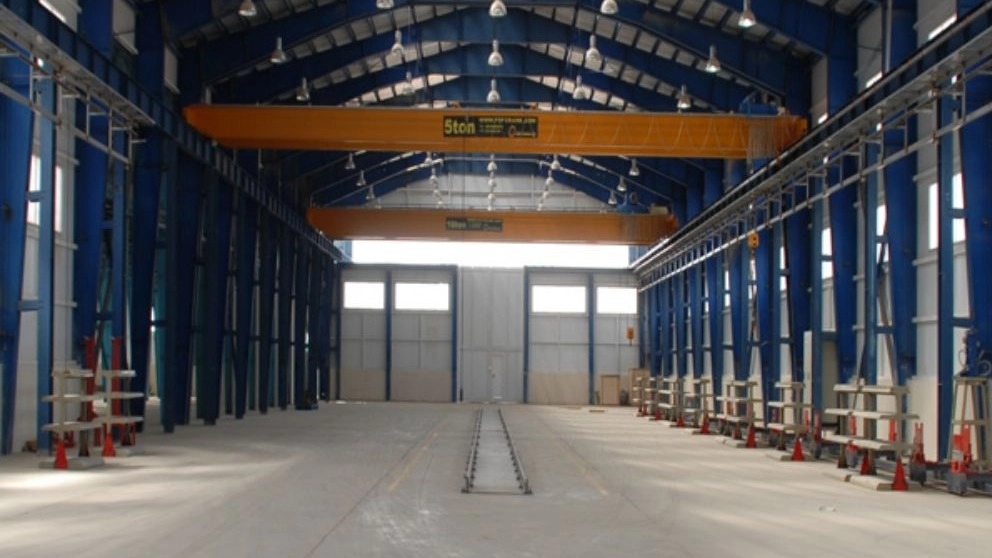 Overhead crane and its applications