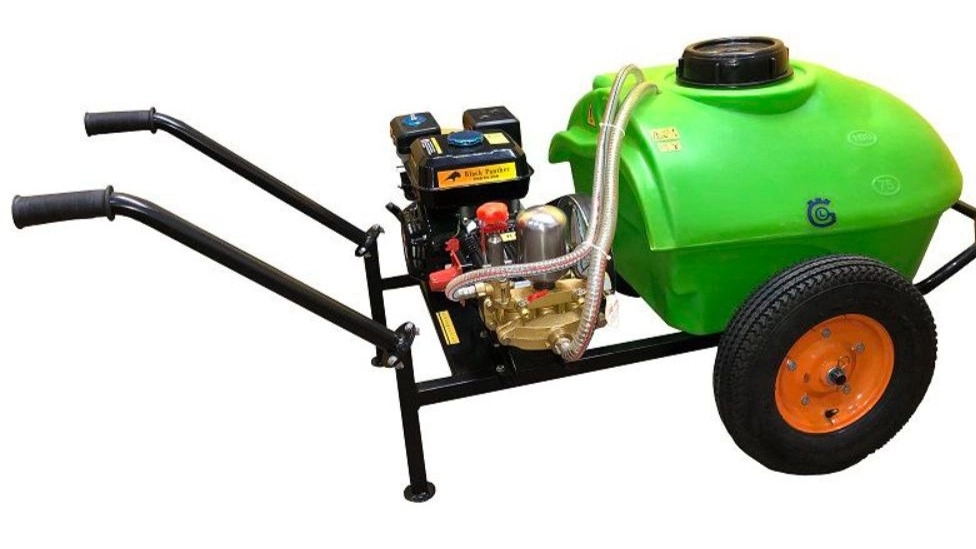 poison sprayer