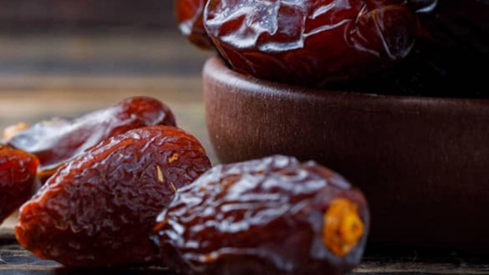 8 of the most important properties of dates