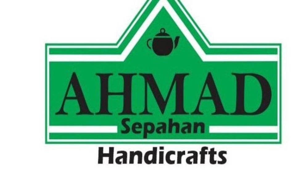 Production and wholesale distribution of white porcelain teapots by Ahmad decor in Najaf Abad, Isfahan