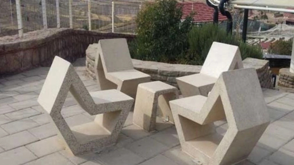 Urban concrete furniture, manufacturer of concrete products and sculptures in Meshkin Dasht Karaj