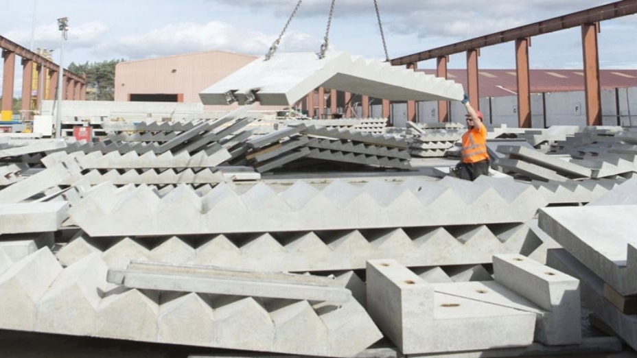 Bahmani production group, production of concrete formwork and prefabricated wall parts in Kurdistan