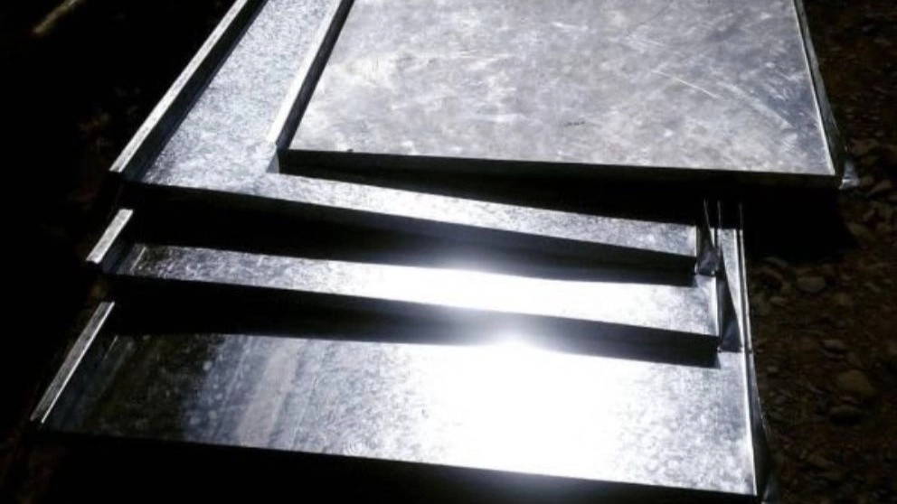 Production and distribution of Baluchi exhaust with 2-mil Emamiyan sheet in Neishabur