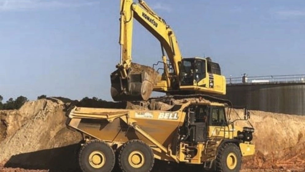 Ahangari Mehen Komatsu, heavy machine industrial group in Yazd
