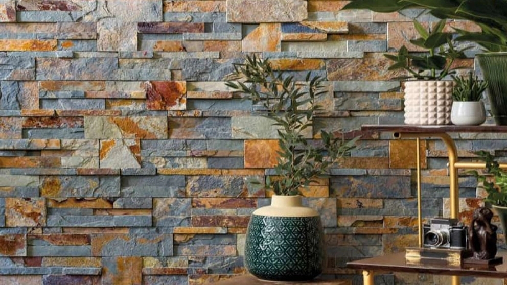All kinds of decorative stones