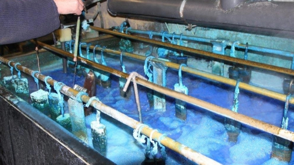 Farasanet, producer of titanium baskets and plating lines in Tehran