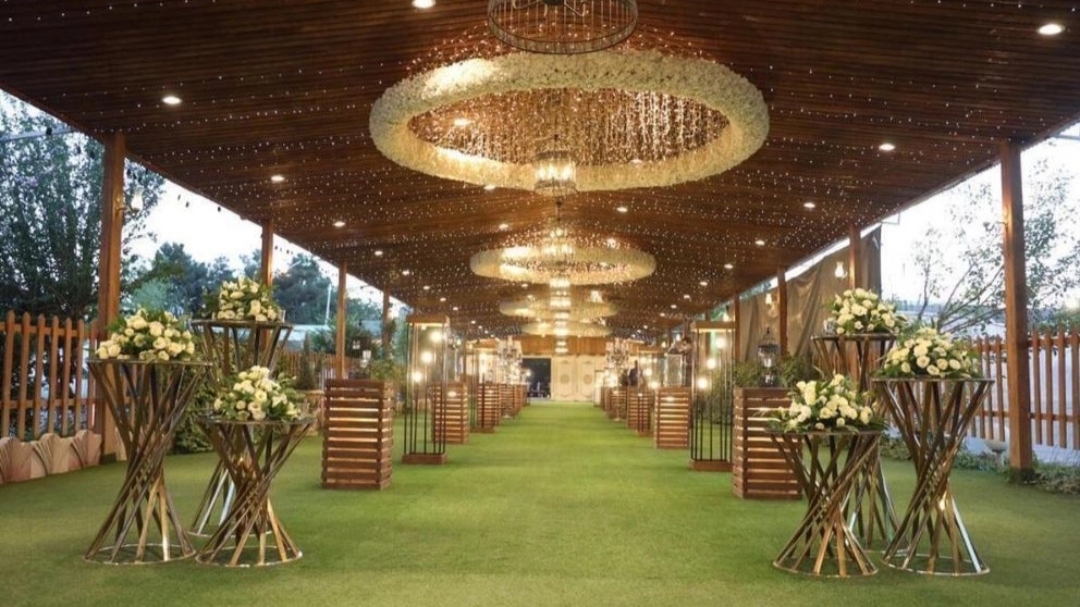 Garden of Hojjati Fard Hall, wedding ceremonies, in Qazvin