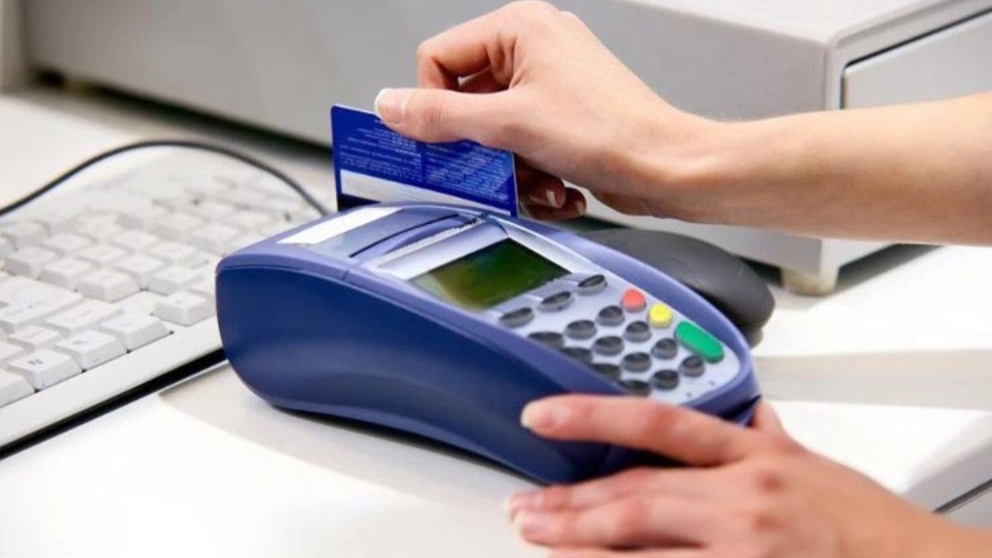 Ehsan Nadi mobile and fixed card reader in Zahedan