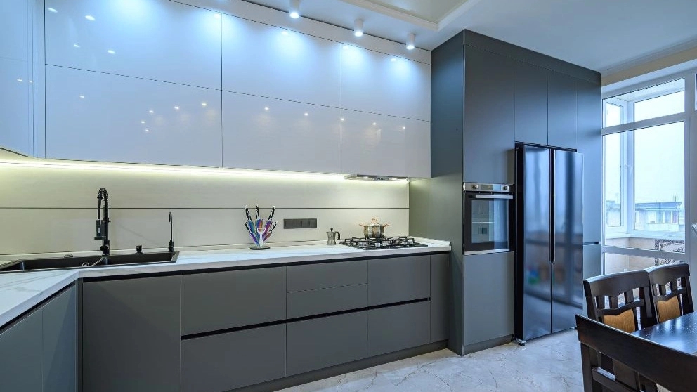 The difference between polyglass and highglass