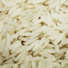 Sale of beans and rice by Kam Firoz Akbari in Shahin Shahr, Isfahan