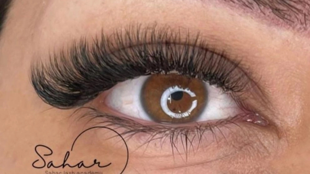 Sahar eyelash extension training and services in Arak