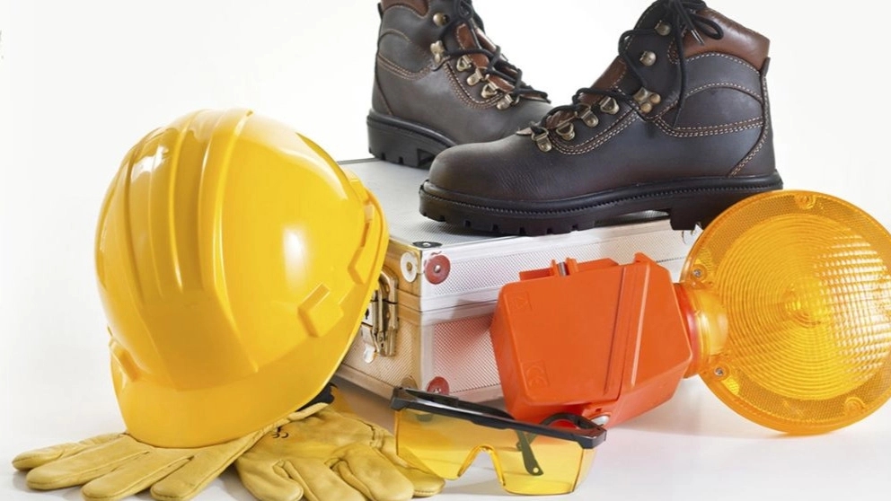 Ayman Elma store, selling safety equipment for personal protection and firefighting in Tehran