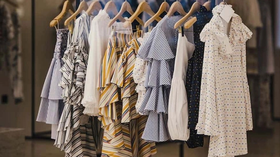 Raha store, selling women's clothing in Gilan