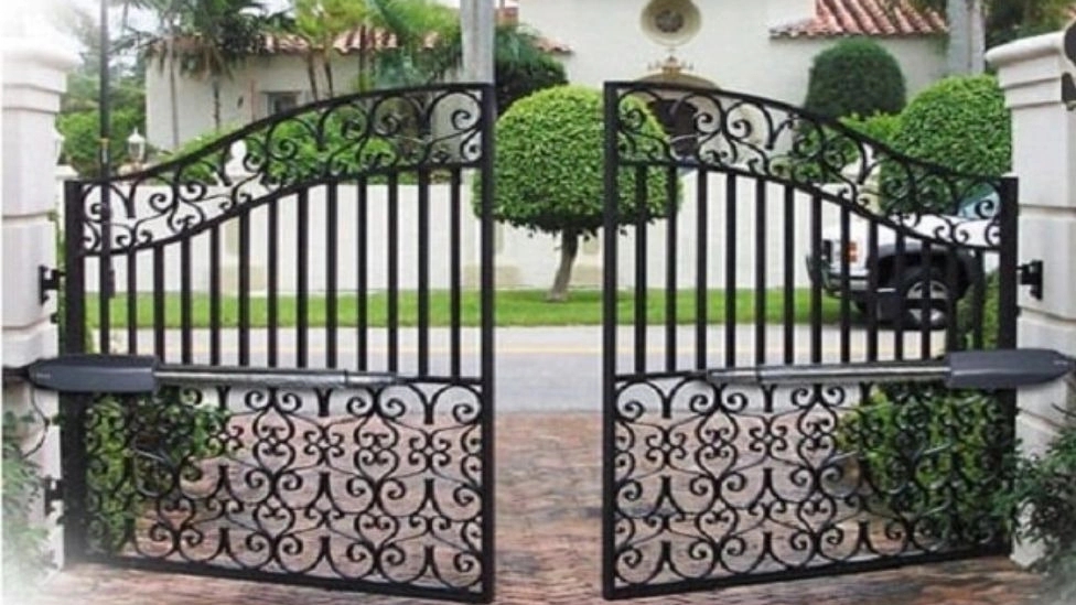 مزایای جک درب پارکینگ