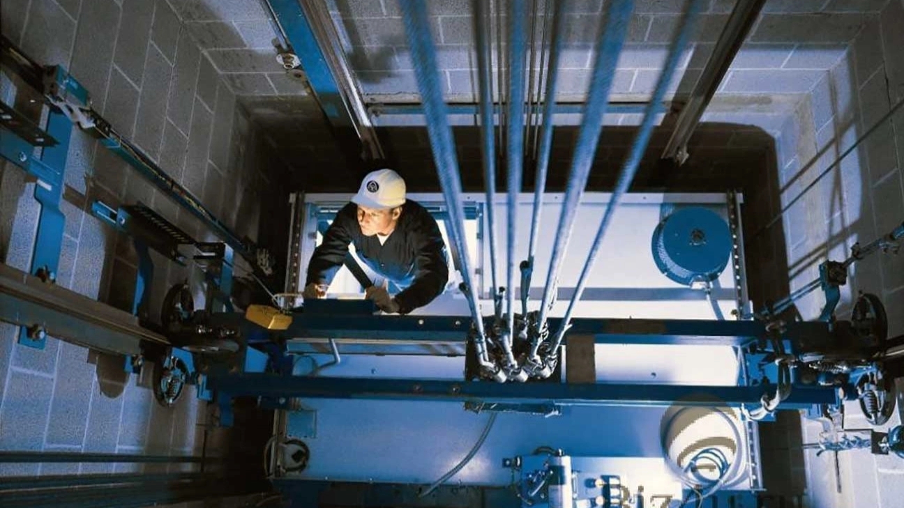 Introduction of elevator service and maintenance rules