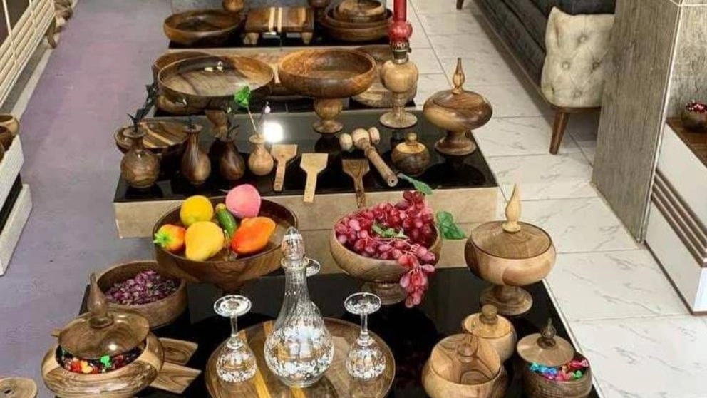 Solitary Wood Industries produces wooden containers for sofa bases and wooden fences in West Azarbaijan