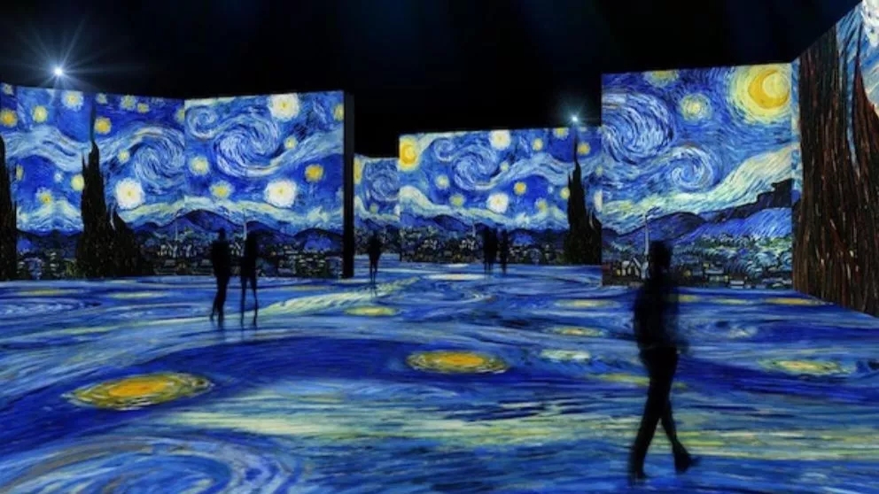 Vincent van Gogh's starry night painting