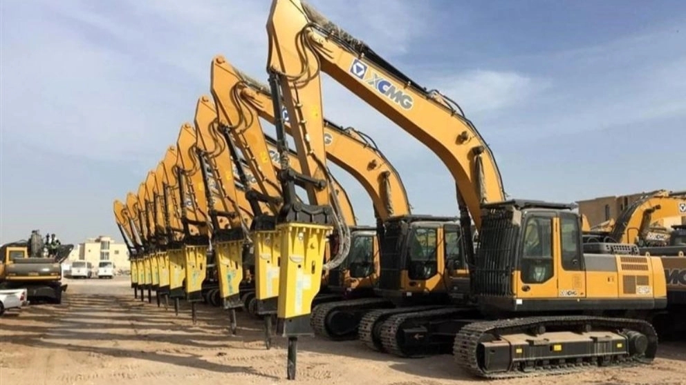 The difference between a loader and an excavator