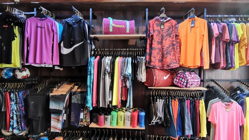 Features of suitable sportswear
