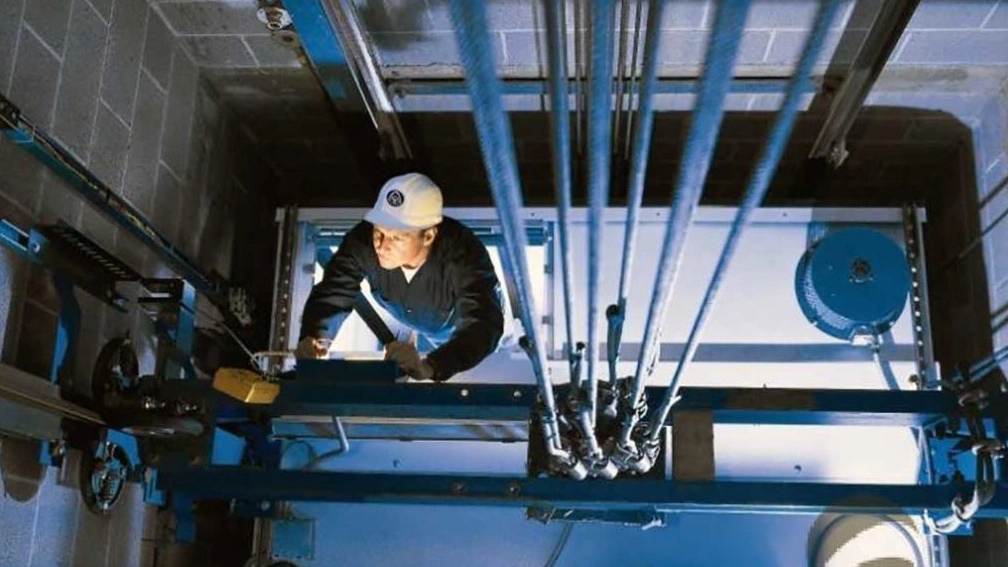 Elevator Services, Sales and Elevator Service in Shiraz