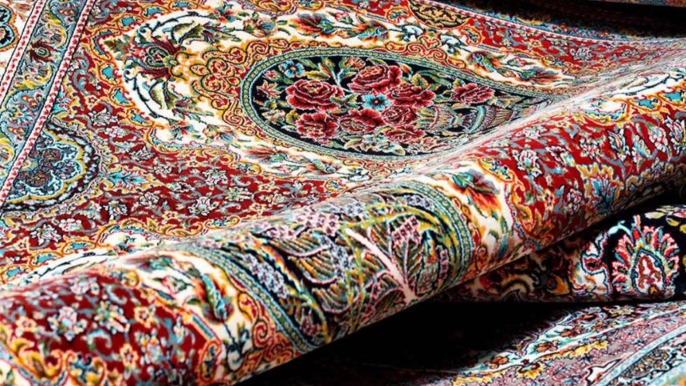 The main difference between hand-woven and machine-made carpets