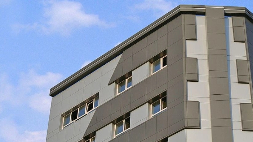 Implementation of Madian composite facade in Qaemshahr