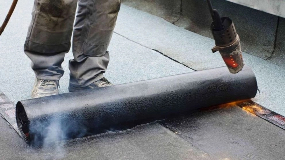 چرا ایزوگام بهترین عایق رطوبتی است؟