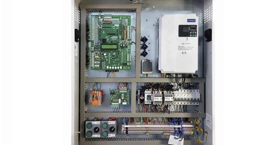 Arian gearless elevator control panel with ADVANCE drive