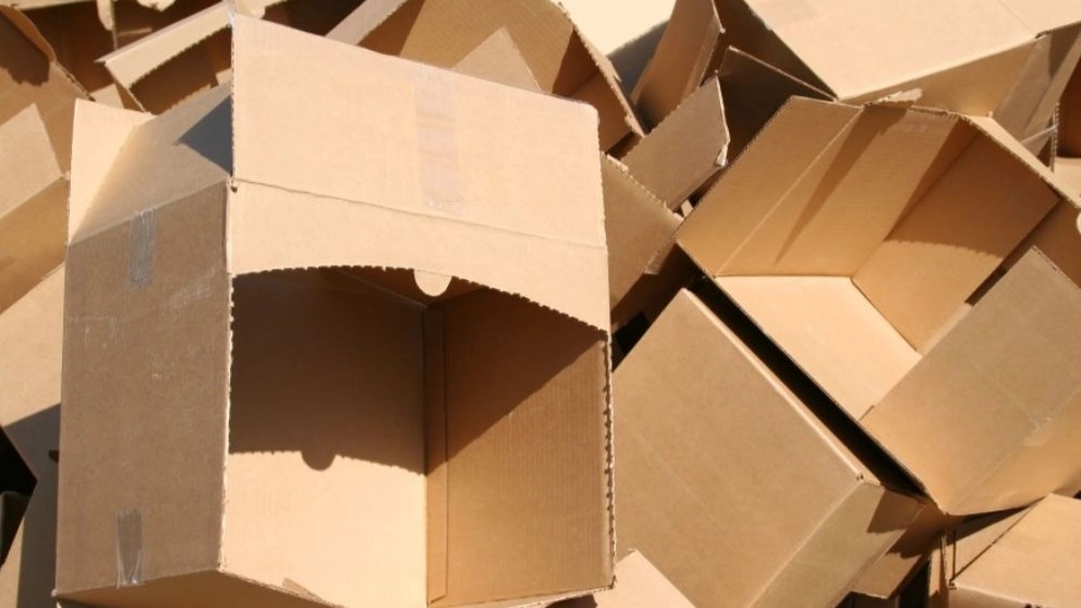 Tehran bazaar box making