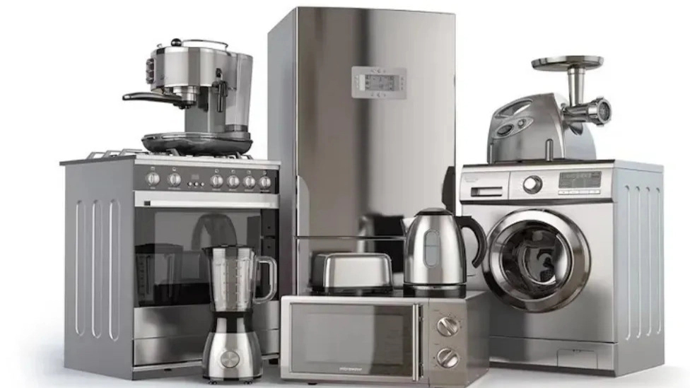 Afshin Kala, selling household appliances in Kurdistan