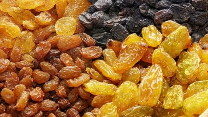 Vafai dried fruit, wholesale and retail sale of dried figs, raisins and raisins in Malair, Hamadan