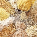 Sale of Shujaei livestock inputs, purchase and sale of bagged wheat straw and paw press in Hamedan