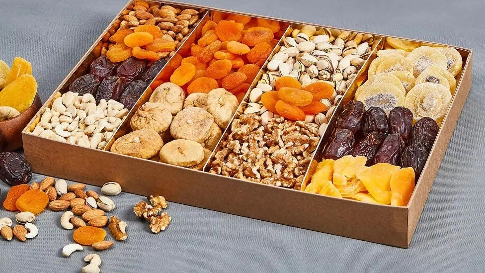 Lahij store, dried fruits and all kinds of flavors in Lahijan, Gilan