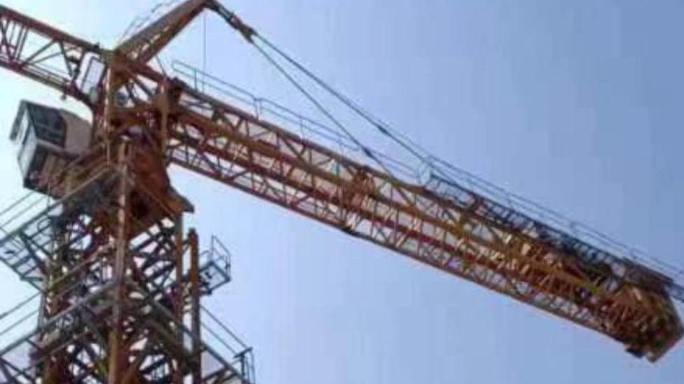 Import of tower crane, 30.30