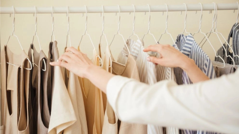 The art of choosing the right women's clothing