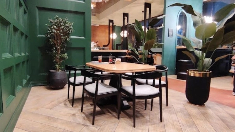 Maz Cafe and Restaurant in Rasht Gilan
