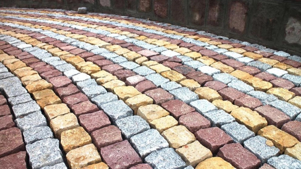 What is cubic stone and what are its disadvantages?