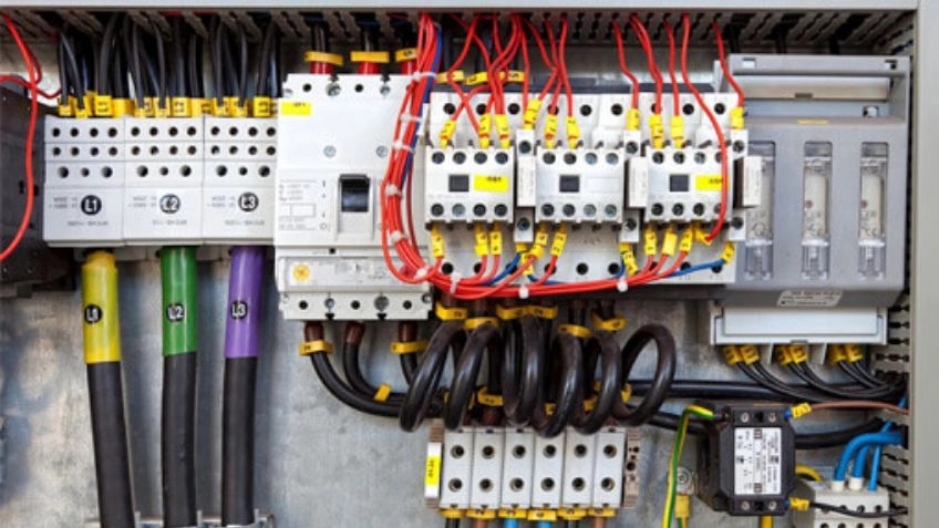 Sefidi Trading, manufacture of electronic boards of industrial switchboards in Ardabil