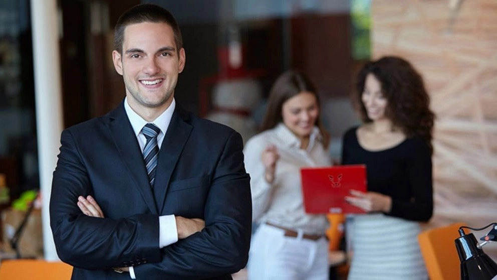 Real estate consultant experience