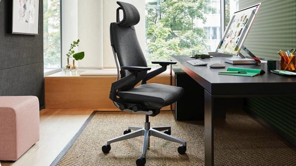 Management chair