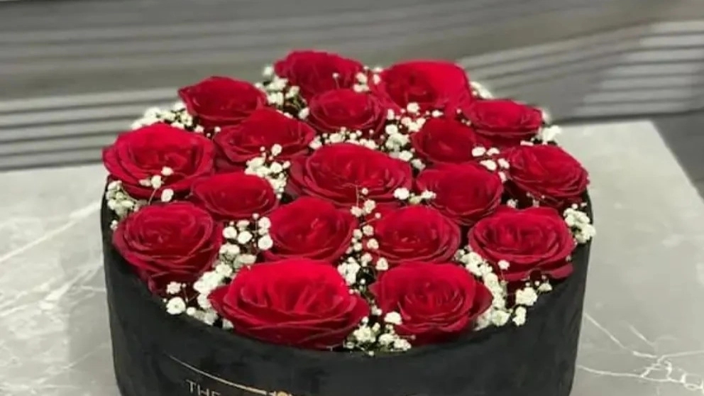 Luxury flower bouquets and flower boxes in Kermanshah