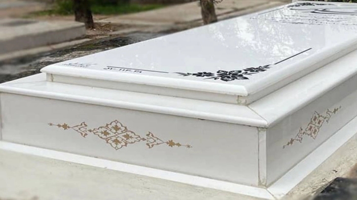 Hamid Department masonry, execution and installation of tombstone in Bushehr