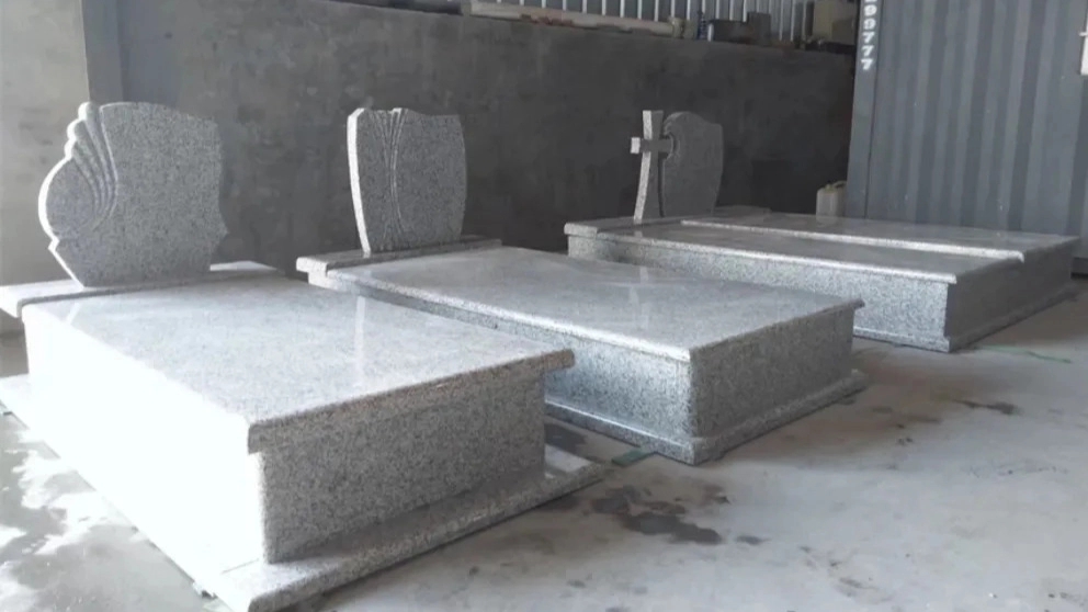 What is the feature of granite tombstone?