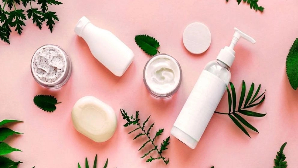 Skin routine steps in the morning