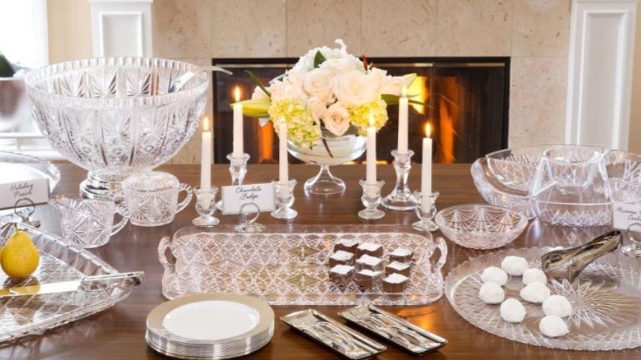 Important points about buying crystal catering service